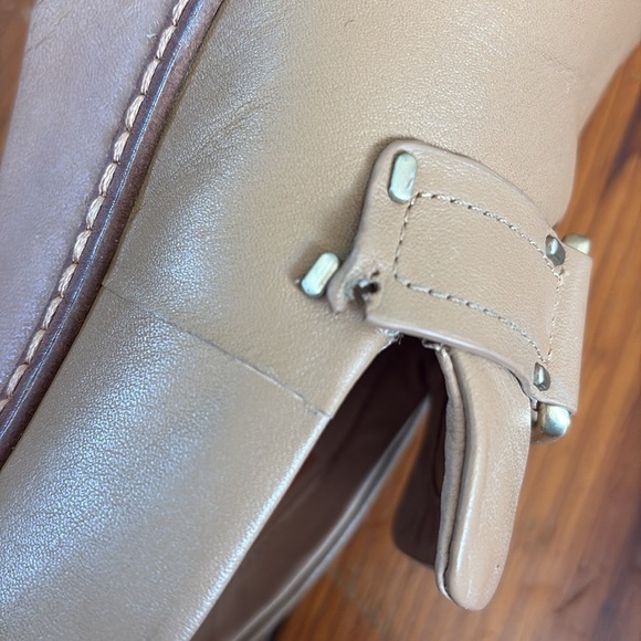 FITFLOP Size 10 Latte Tan Pilar Stud Buckle Leather Platform Mules Lug - Picture 7 of 8